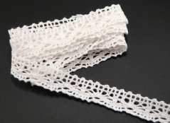 Bavlnená paličkovaná čipka - s hadovkou - lomená biela - šírka 1,7 cm