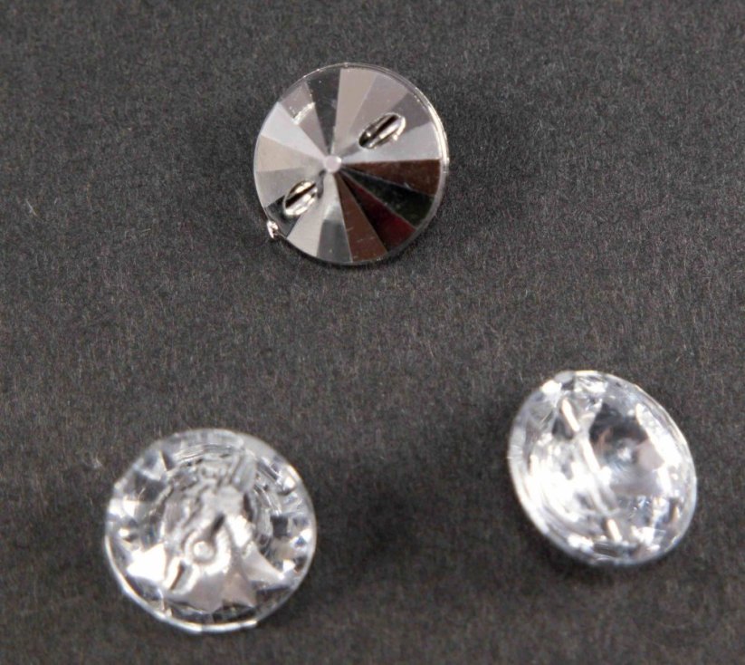 Luxuriöser Kristallknopf - heller Kristall - Durchmesser 1,3 cm