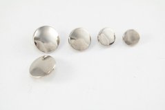 Faux metal shank button - silver - diameter 1,75 cm
