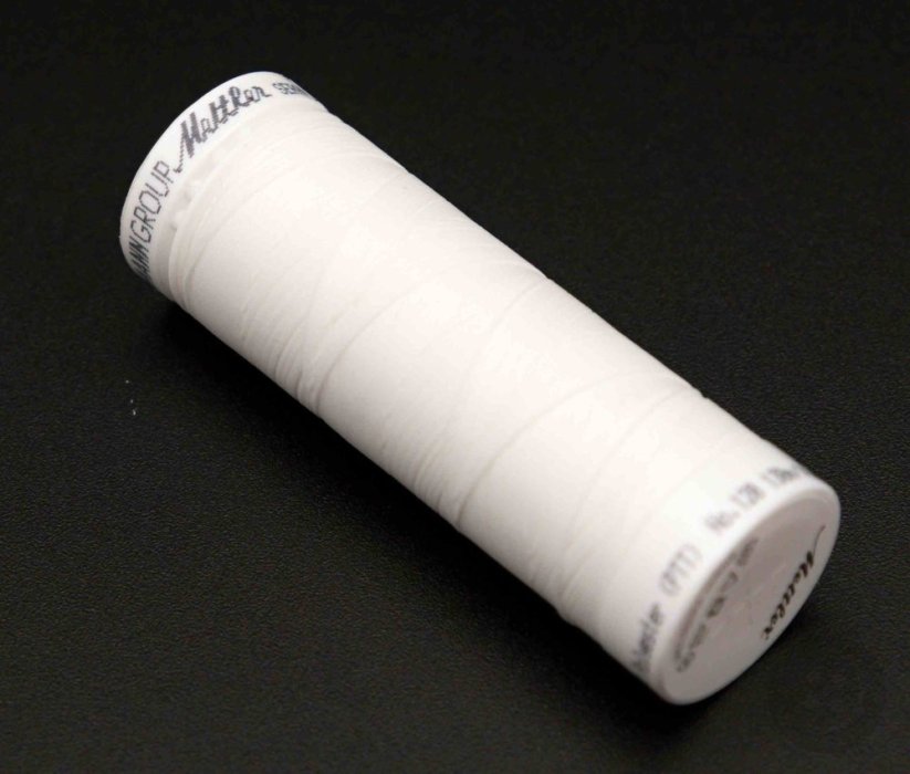 Extra elastická polyesterová niť - biela - návin 130 m