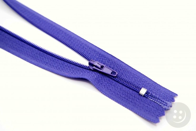 Nedělitelný jemný plastový spirálový zip (velikost číslo 3) různé barvy - délka 12 cm - 60 cm