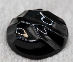 Button with folded pattern, shiny, with bottom stitching - black - diameter 3 cm