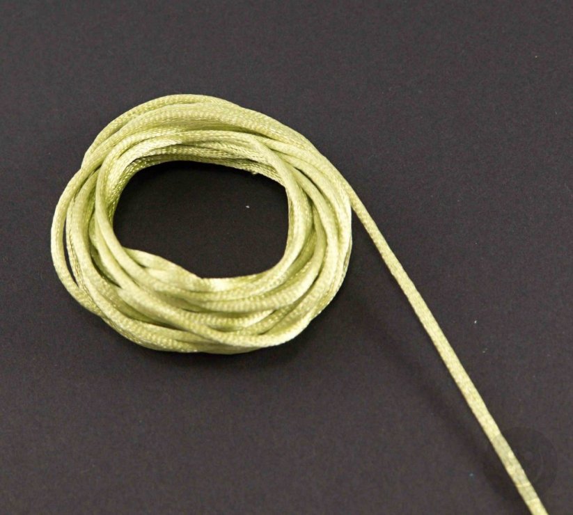Satinschnur - kiwigrün - Durchmesser 0,2 cm