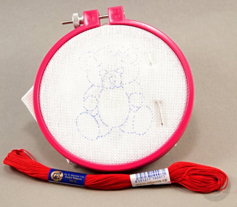 Embroidery pattern for children - teddy bear - diameter 10 cm