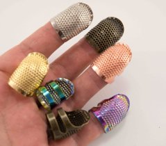 Luxury metal tailor's thimble – various colors and sizes