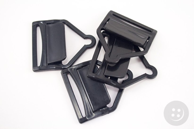Plastic overalls buckle - black - pulling hole width 3,5 cm