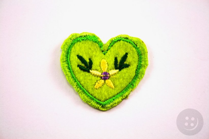 Iron-on patch - Heart - dimensions 3,7 cm x 3 cm